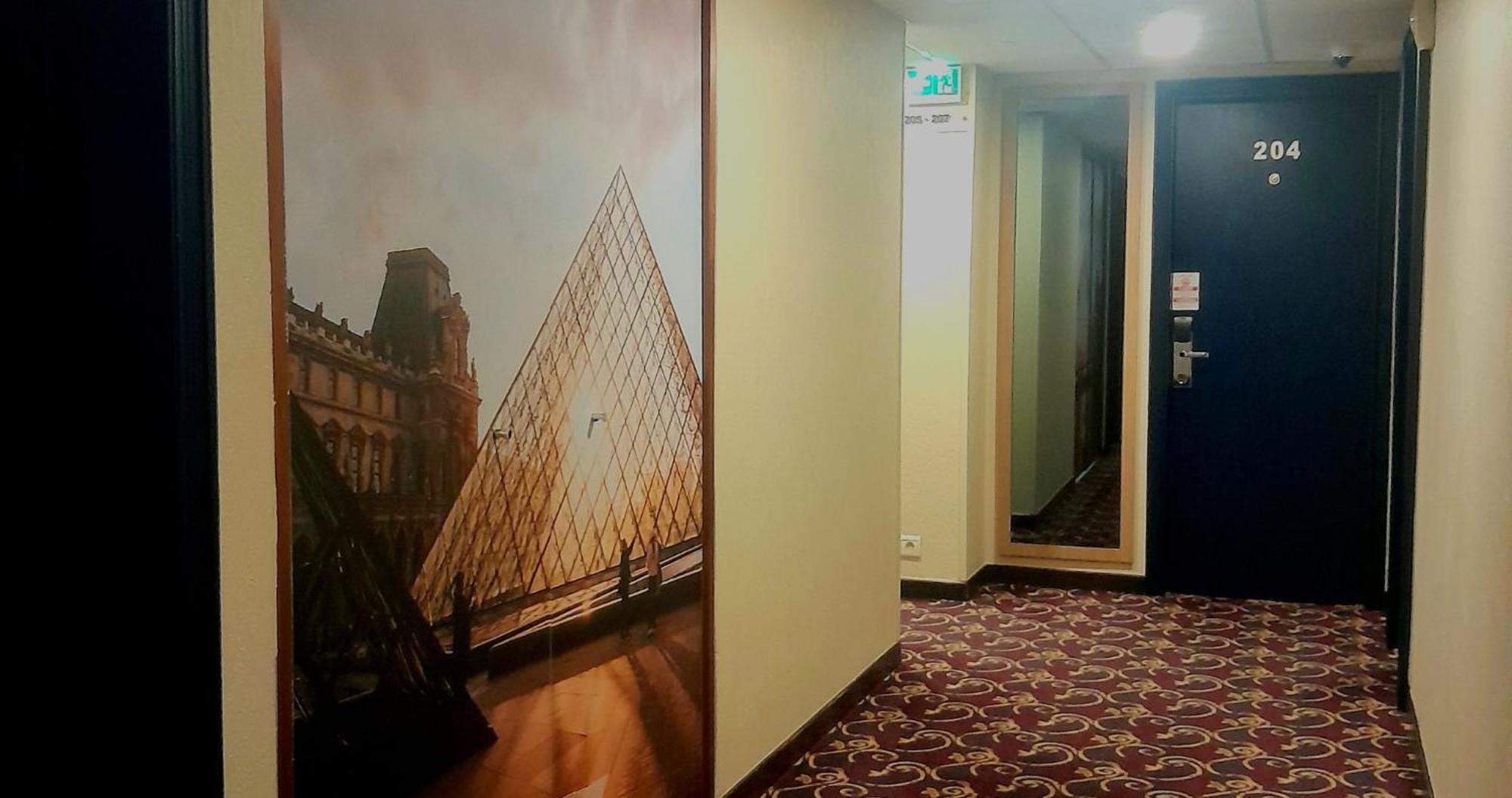 Hotel Le Paris Noumea Buitenkant foto